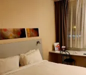 The Originals City, Hôtel le Forum, Strasbourg Nord Hotel di Schiltigheim