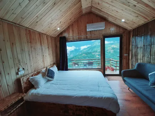 Valley View Homestay - vue sur la montagne