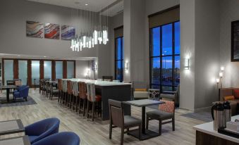 Hampton Inn & Suites Chicago Burr Ridge