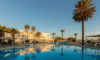El Mouradi Port El Kantaoui Hotels in Акуда