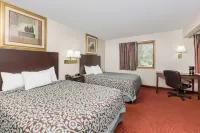 Days Inn & Suites by Wyndham des Moines Airport Hotels in Polk County