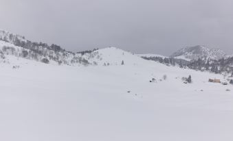 6Guests-Skiing-Mountainviews-Fireplace-Freeparking