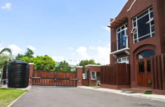 Eclipse Suite Guest Apartment Hotels in 