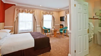 La Villette Hotel Hotel in zona Sausmarez Manor