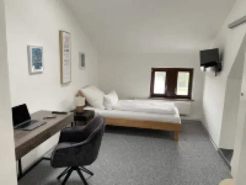 Hotel-am-Bahnhof Stuttgart-Ditzingen Hotels in Ditzingen