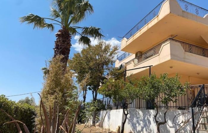 Eagles Nest Villa: Your Grecian Paradise