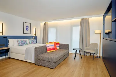 Apartamentos Luna Suites Granada Hotel in zona University College GARNATA