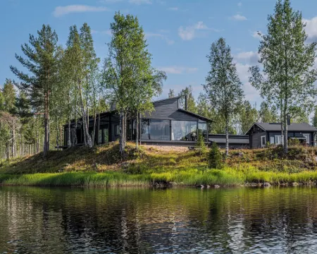 Exclusive Villa Wikkelä Ranua with Sauna & Jacuzzi Hotels in Ranua