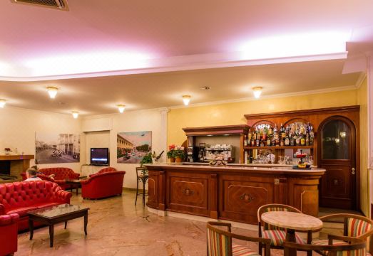 5. 마리아노 IV ..