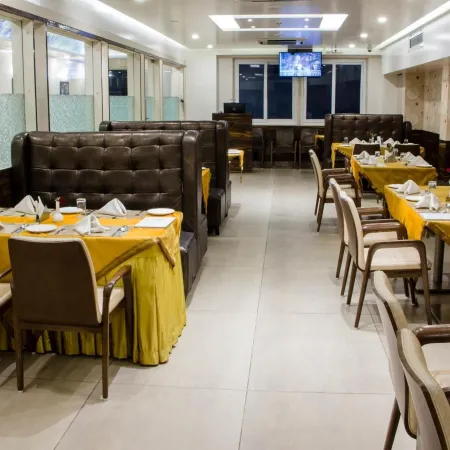 The Avr Hotels & Banquets