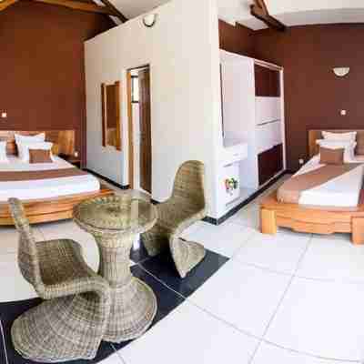 Lovencie Lodge Rooms