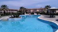 Hotel Minerva - Pools