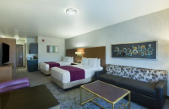 Oxford Suites Sonoma - Rohnert Park