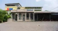 RedDoorz Syariah at Jalan Endro Suratmin Lampung Sukarame 호텔