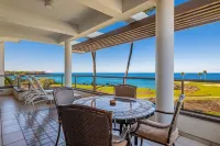 Luxurious Retreat with Gourmet Kitchen and Pool - Breathtaking Ocean View