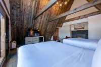 Electric Fireplace and Kitchenette - Spacious Inviting Retreat Hotels in Garrett County
