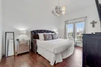 Tranquil Beach Access and Community Pools - Charming Coastal Retreat