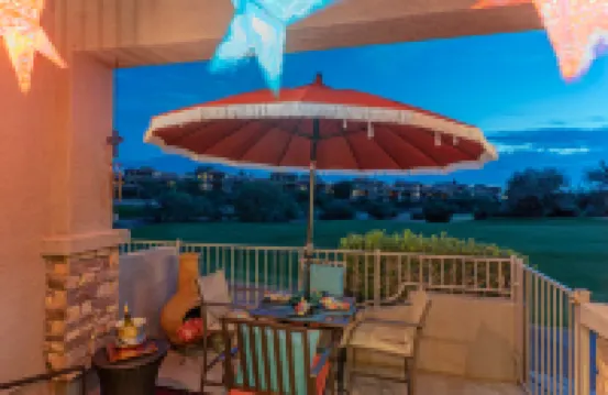 Stunning Golf Course Views and Heated Community Pool - Elegant Retreat