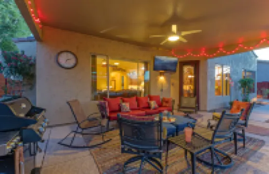 Mountain Views and Resort Amenities - Stunning Oasis Retreat