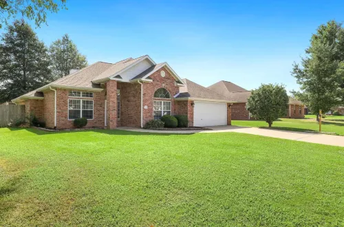 Mountain Bike Retreat and Game Room - Stylish Modern Haven 森特頓住宿飯店