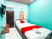 RedDoorz Near Sunrise Mall Mojokerto