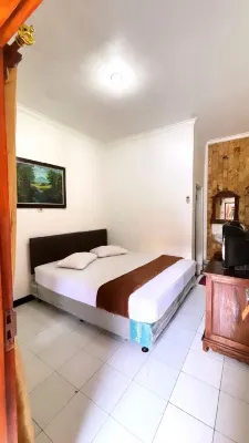 Rinjani Homestay Hotel in zona Batu Hiu Beach