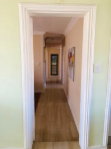 เซเรนิตี้ ไฮทส์ แบ็คแพ็คเกอร์ส ลอดจ์