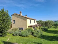 Beautiful farmhouse with pool in Calvi dell'Umbria 30 min. from Rome Hotels in 