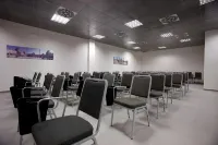 فندق ارتيس - موقف سيارات
