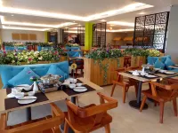 MaxOneHotels at Resort Makassar - Frühstück