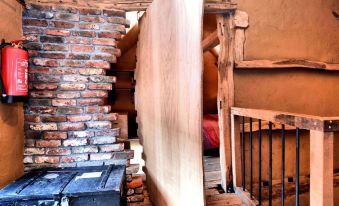 Relaxing Retreat Near Forests