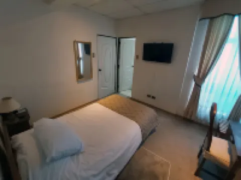 Hotel Esmeralda Hotels in Castro