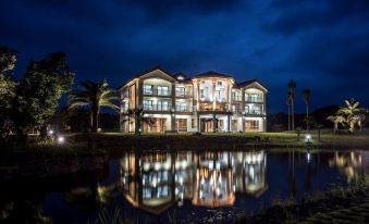 Oakra Resort