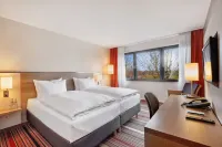 H+ Hotel Bochum Các khách sạn gần Tierpark und Fossilium Bochum