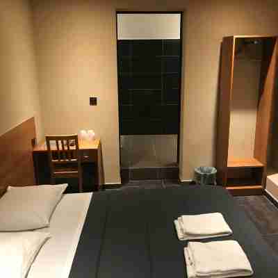 Royal Hotel Rooms