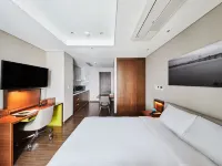Felix by Stx Hotel & Suite Hotels near BEXCO