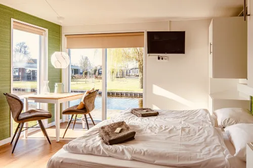 Chalet Park Kroondomein Giethoorn Hotels in De Bult