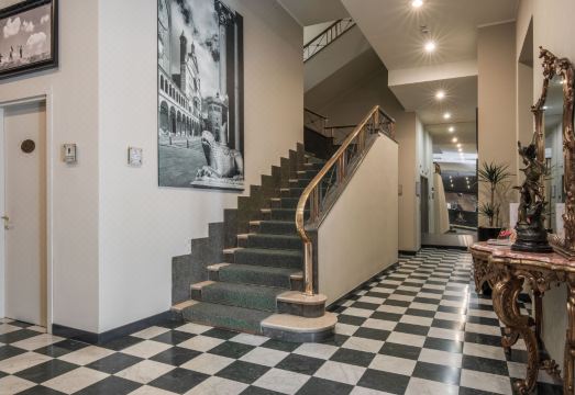 호텔 임페로 크레모나의 내부 로비 이미지