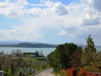 Holiday Home Near Lake Trasimeno - Parkplatz
