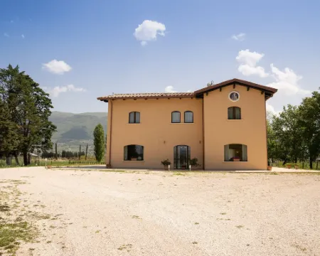 Il Castellaccio Bed & Breakfast Hotels in Spello