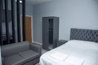 Piccadilly Apartments Hotels in Бредфорд