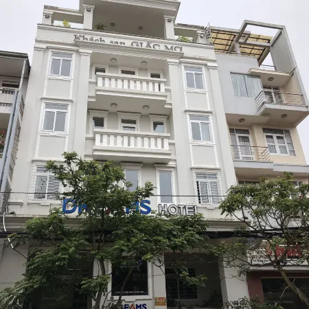Dreams Hotel
