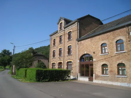 Ardennes Stay for 21 Guests