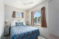 Victor Harbor Holiday Park Hotels in Encounter Bay
