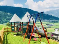 Apartment in Kaprun with Ski-in Ski-Out Access - Bungalows