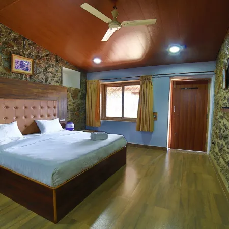 Hotel Castle Rock Mount Abu by SAH