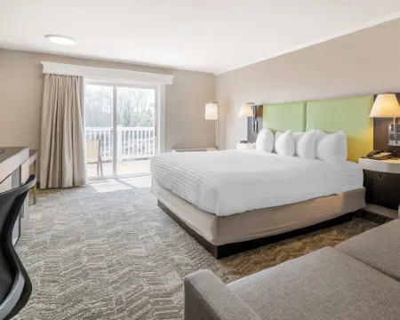 Ogunquit River Inn & Suites Hotels in Wells