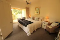 Waipoua Lodge Hotels in 