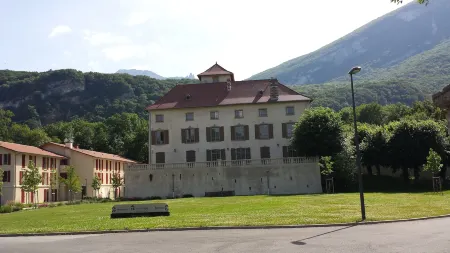 Tempologis - Chateau de la Rochette Отели в г. Сент-Эгрев