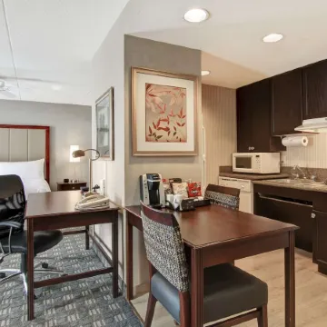 Homewood Suites by Hilton Toronto-Oakville